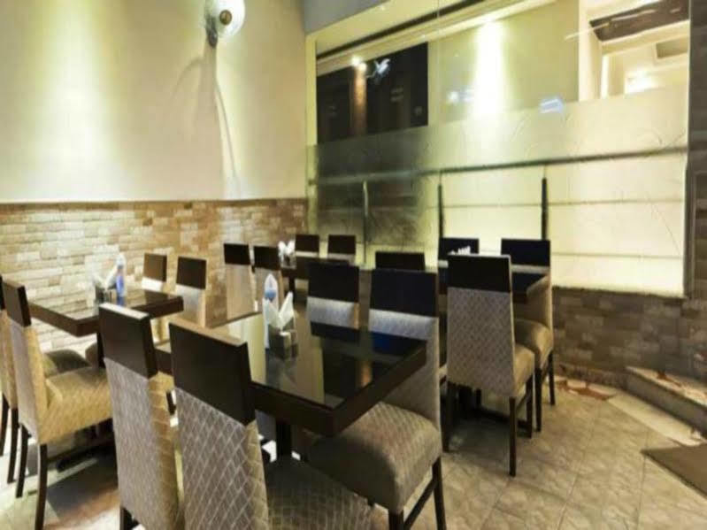 Fabhotel Marble Arch Karol Bagh Delhi (National Capital Territory of India) Exterior foto